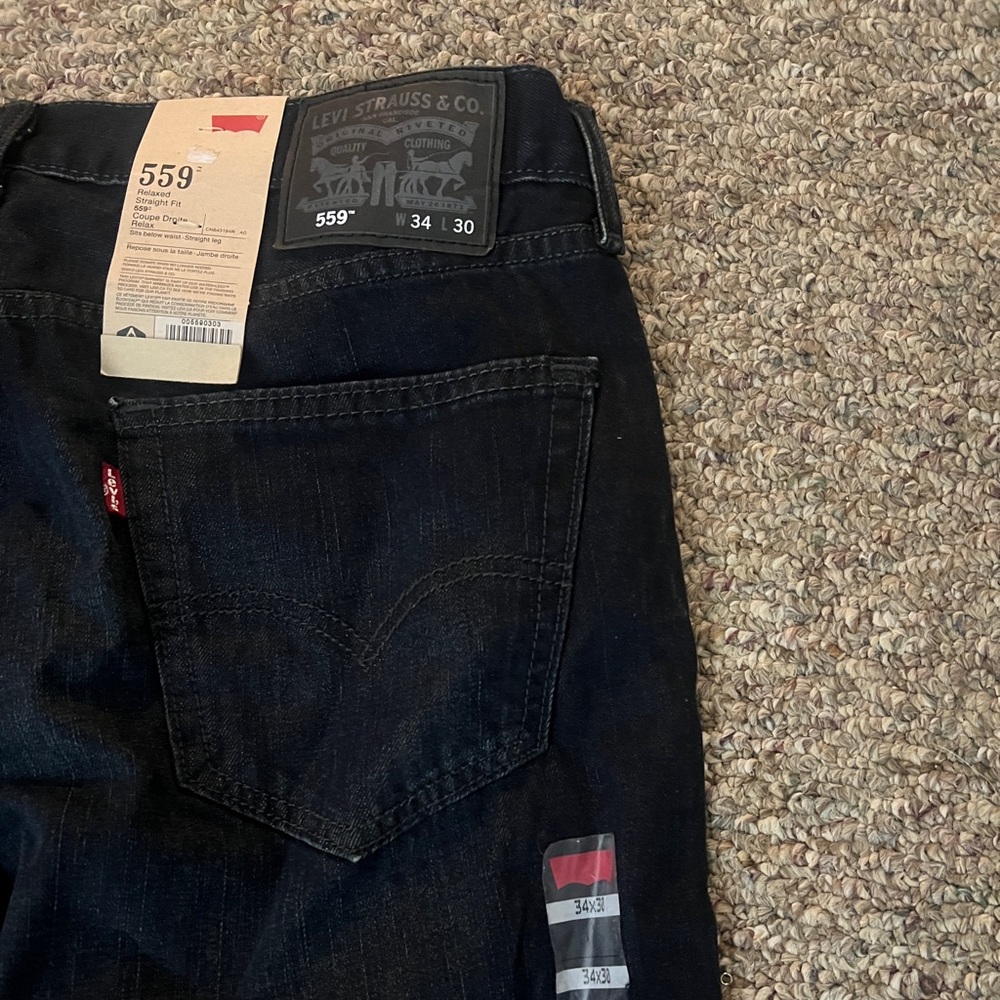 Levi's Men's dark blue Jeans